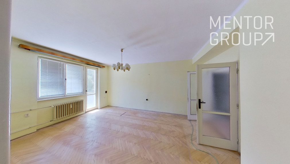 360° VR - ponúkame na predaj 4i byt (83 m2) v pôvodnom stave na lukratívnej adrese - Dunajská ul.