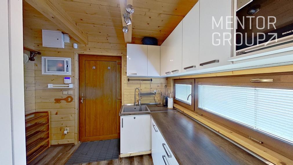 360° VR - ponúkame na predaj 3 izbovú chatu v záhradkárskej oblasti Žabí Majer