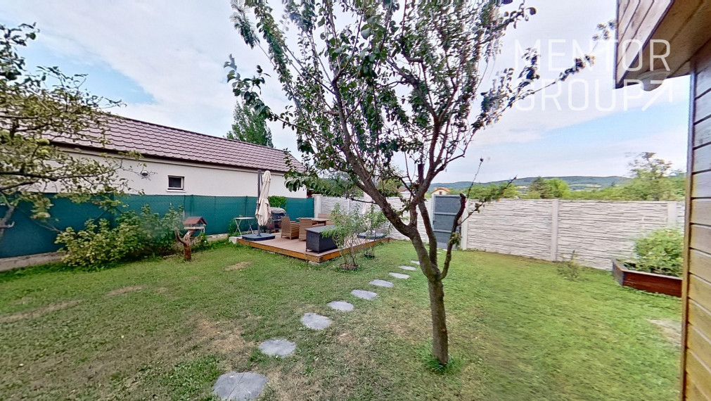 360° VR - ponúkame na predaj 3 izbovú chatu v záhradkárskej oblasti Žabí Majer