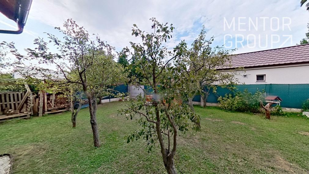 360° VR - ponúkame na predaj 3 izbovú chatu v záhradkárskej oblasti Žabí Majer